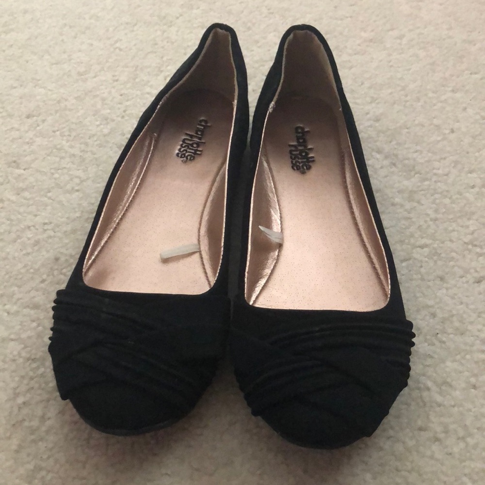 NWOT Black flats